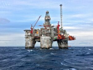 oil rig in norway photo by jan rune smenes reite